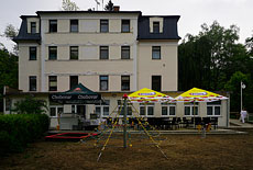 Lázeňská kavárna - terrace with a children's play corner